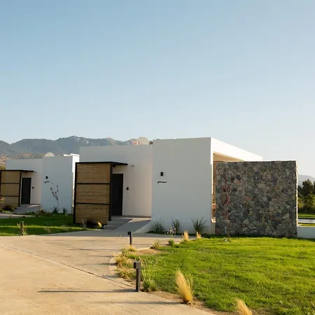 Aphrodite Luxury Villas & Suites-Private Heated Pool & Jacuzzi-2