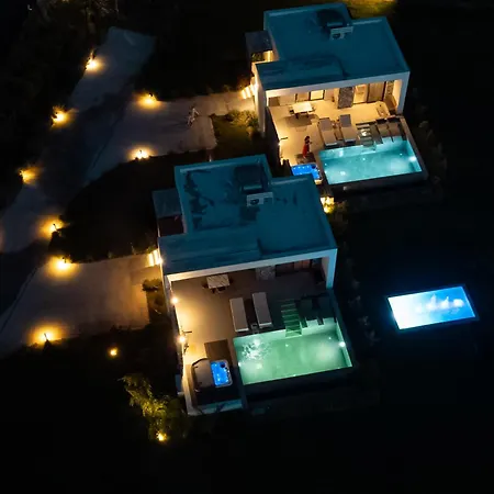 Aphrodite Luxury Villas & Suites-Private Heated Pool & Jacuzzi-3